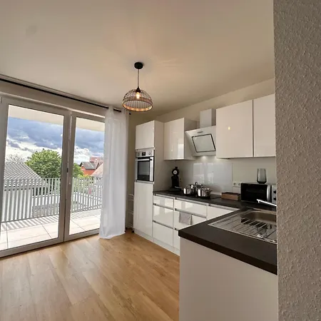 Amao-sepia I 86qm I King-size Beds I Netflix I Privat Balcony I Free Parking I Near Europapark *