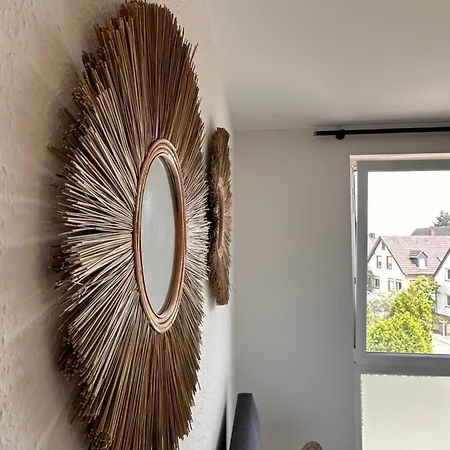 Apartment Amao-sepia I 86qm I King-size Beds I Netflix I Privat Balcony I Free Parking I Near Europapark Rheinhausen