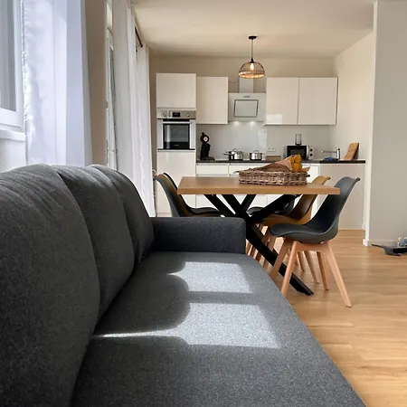 Apartment Amao-sepia I 86qm I King-size Beds I Netflix I Privat Balcony I Free Parking I Near Europapark