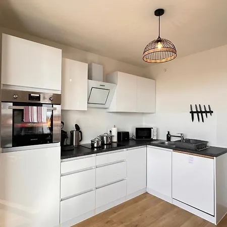 Amao-sepia - Spacious Family - 6 Guests - Parking Апартаменты