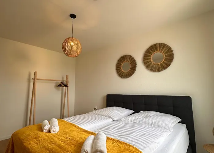 Amao Sepia - Family Apartment - Free Parking Daire Rheinhausen