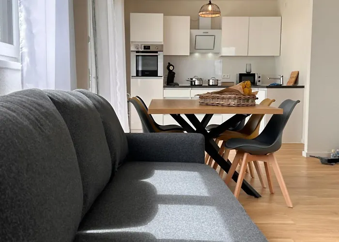 Daire Amao Sepia - Family Apartment - Free Parking