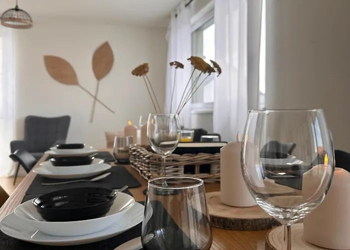 Amao Sepia - Family Apartment - Free Parking Rheinhausen